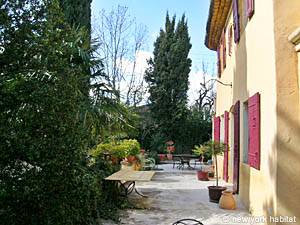 Südfrankreich - Provence - 4 Zimmer - Villa ferienwohnung - andere (PR-715) photo 24 von 31 Südfrankreich - Provence - 4 Zimmer - Villa ferienwohnung - andere (PR-715) photo 24 von 31