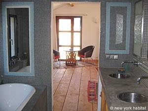 Sud della Francia - Regione di Avignone - 4 Camere - Mas appartamento casa vacanze - bagno 4 (PR-716) photo 3 di 4