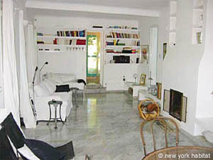 South France - French Riviera - 2 Bedroom - Villa accommodation - living room (PR-717) photo 3 of 4