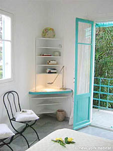 South France - French Riviera - 2 Bedroom - Villa accommodation - bedroom 1 (PR-717) photo 3 of 3
