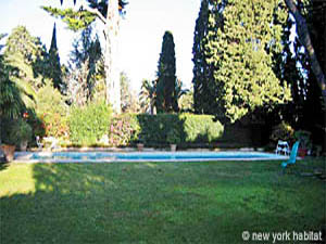 South France - French Riviera - 2 Bedroom - Villa accommodation - other (PR-717) photo 3 of 13