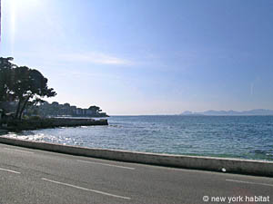 South France - French Riviera - 2 Bedroom - Villa accommodation - other (PR-717) photo 7 of 13