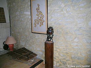 South France - Alpilles - 4 Bedroom - Mas accommodation - living room (PR-718) photo 6 of 7