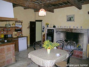 South France - Alpilles - 4 Bedroom - Mas accommodation - kitchen (PR-718) photo 2 of 8