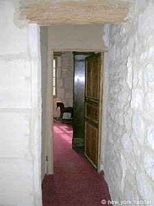 South France - Alpilles - 4 Bedroom - Mas accommodation - bedroom 2 (PR-718) photo 4 of 10
