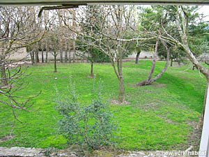 South France - Alpilles - 4 Bedroom - Mas accommodation - bedroom 2 (PR-718) photo 10 of 10