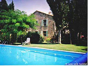 South France - Alpilles - 4 Bedroom - Mas accommodation - Apartment reference PR-718