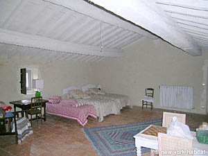 South France - Alpilles - 5 Bedroom - Mas accommodation - bedroom 3 (PR-719) photo 3 of 7