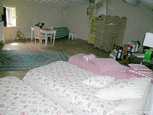 South France - Alpilles - 5 Bedroom - Mas accommodation - bedroom 3 (PR-719) photo 4 of 7