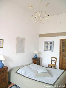 South France - Alpilles - 5 Bedroom - Mas accommodation - bedroom 4 (PR-719) photo 2 of 7