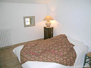 South France - Alpilles - 5 Bedroom - Mas accommodation - bedroom 5 (PR-719) photo 5 of 8