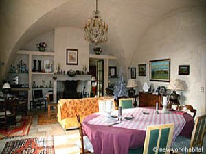 South France - Alpilles - 5 Bedroom - Mas accommodation - living room (PR-719) photo 10 of 17