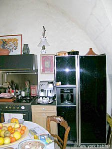 South France - Alpilles - 5 Bedroom - Mas accommodation - kitchen (PR-719) photo 8 of 8