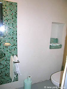 South France - Alpilles - 5 Bedroom - Mas accommodation - bathroom 2 (PR-719) photo 2 of 3