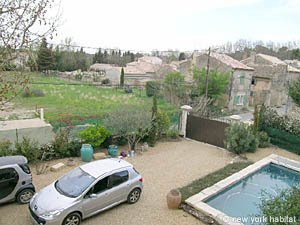 South France - Alpilles - 5 Bedroom - Mas accommodation - bedroom 1 (PR-719) photo 4 of 4