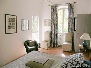 South France - Alpilles - 2 Bedroom accommodation - other (PR-720) photo 1 of 24