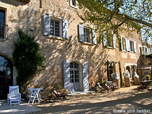 South France - Alpilles - 2 Bedroom accommodation - other (PR-720) photo 16 of 24