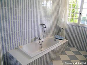 Sud de la France T8 - Villa appartements location vacances salle d'eau 4 photo 118