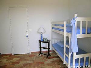 Sud de la France T8 - Villa appartements location vacances chambre 5 photo 124