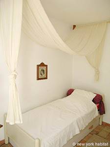 Sud de la France T8 - Villa appartements location vacances chambre 6 photo 127