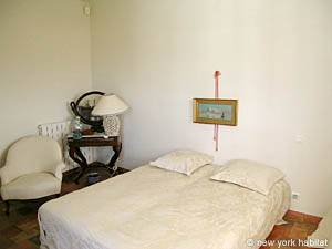 Sud de la France T8 - Villa appartements location vacances chambre 2 photo 68