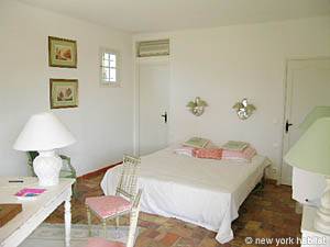 Sud de la France T8 - Villa appartements location vacances chambre 1 photo 75