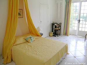 Sud de la France T8 - Villa appartements location vacances chambre 3 photo 99