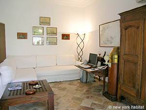 South France - French Riviera - 3 Bedroom - Townhouse accommodation - living room (PR-722) photo 1 of 5