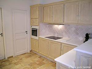 South France - French Riviera - 3 Bedroom - Townhouse accommodation - kitchen (PR-722) photo 1 of 5
