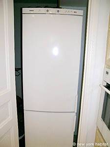 South France - French Riviera - 3 Bedroom - Townhouse accommodation - kitchen (PR-722) photo 5 of 5