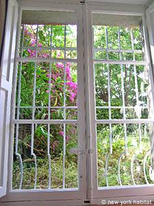 South France - French Riviera - 3 Bedroom - Townhouse accommodation - bedroom 3 (PR-722) photo 4 of 4