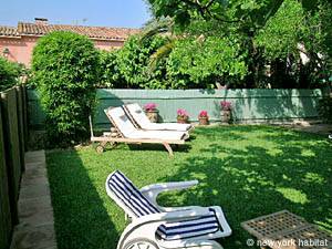 South France - French Riviera - 3 Bedroom - Townhouse accommodation - other (PR-722) photo 3 of 17