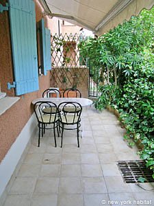 South France 2 Bedroom accommodation - living room (PR-723) photo 7 of 8