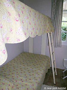 South France 2 Bedroom accommodation - bedroom 2 (PR-723) photo 2 of 3