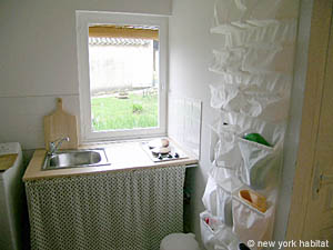 South France - Montpellier Region - Studio accommodation - kitchen (PR-724) photo 3 of 4