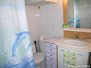 South France - Montpellier Region - Studio accommodation - bathroom (PR-724) photo 1 of 3