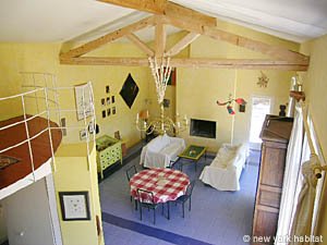 South France - Aix en Provence - Marseilles - 2 Bedroom - Maison de Village accommodation - living room (PR-728) photo 7 of 14