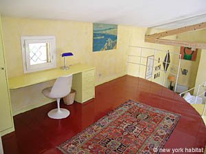 South France - Aix en Provence - Marseilles - 2 Bedroom - Maison de Village accommodation - living room (PR-728) photo 8 of 14