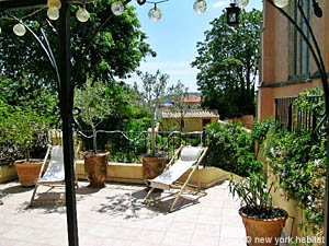 S&uuml;dfrankreich 4 Zimmer - Villa wohnung bed breakfast - wohnzimmer 1 (PR-730) photo 5 von 9