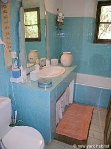 South France 3 Bedrooms - Villa accommodation bathroom 1 photo 103