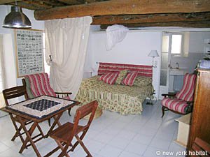 South France - Alpilles - Studio accommodation - living room (PR-742) photo 3 of 7