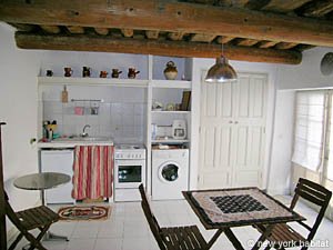 South France - Alpilles - Studio accommodation - kitchen (PR-742) photo 1 of 1