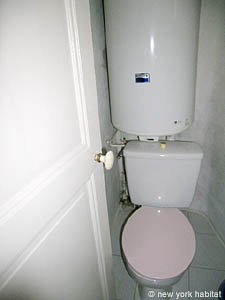 South France - Alpilles - Studio accommodation - bathroom (PR-742) photo 4 of 4