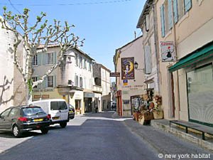 South France - Alpilles - Studio accommodation - other (PR-742) photo 3 of 6