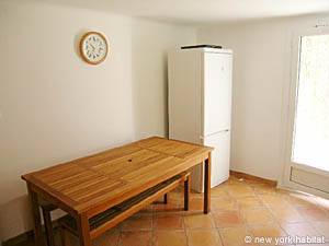 South France - Upper Var - 2 Bedroom - Villa accommodation - kitchen (PR-744) photo 3 of 4
