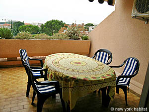 South France 1 Bedroom accommodation - other (PR-749) photo 1 of 15