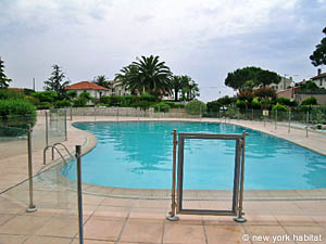 South France 1 Bedroom accommodation - other (PR-749) photo 8 of 15