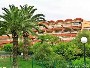 South France 1 Bedroom accommodation - other (PR-749) photo 11 of 15