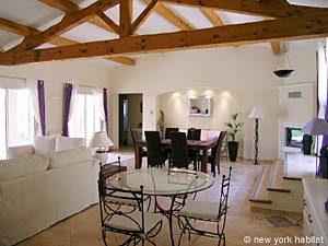 South France 3 Bedroom - Villa accommodation - living room (PR-754) photo 4 of 10
