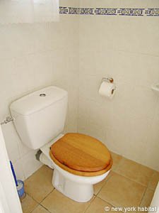 South France 3 Bedroom - Villa accommodation - bathroom 1 (PR-754) photo 4 of 4